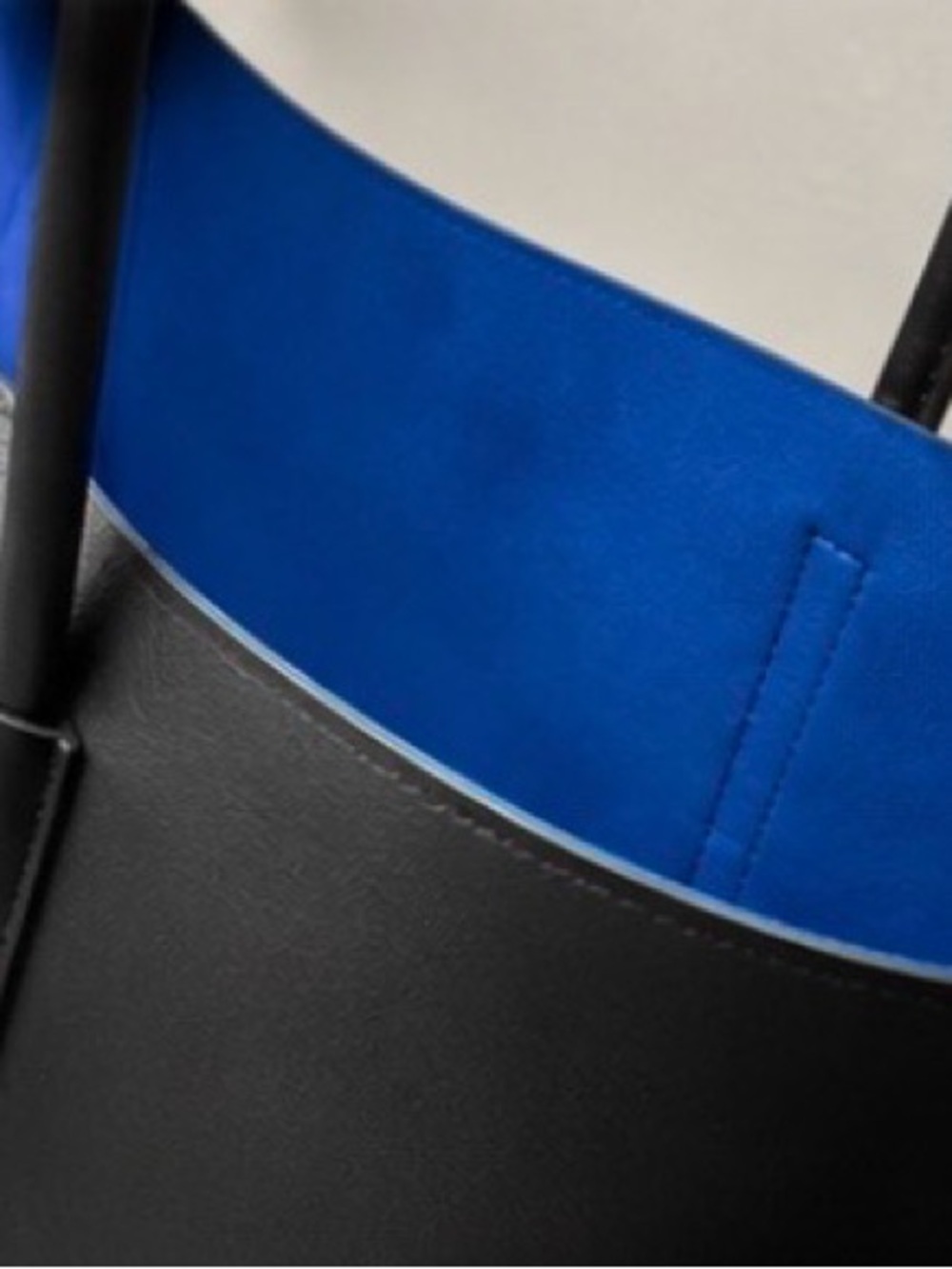 Minimalist Black Leather-Look Tote Bag with Cobalt Blue Interior - Picture 7 of 8